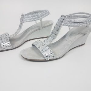 New York Transit Silver Wedges Sz 7 1/2